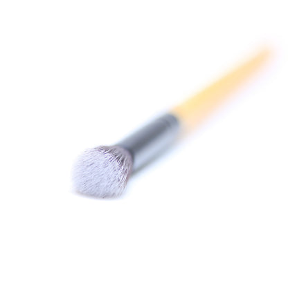 IL Pennello per trucco in bambù