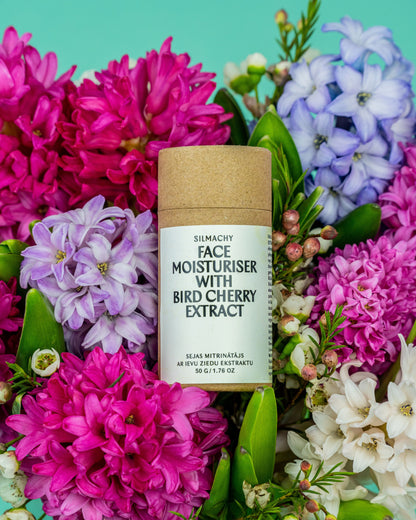 Face moisturiser with Bird Cherry extract