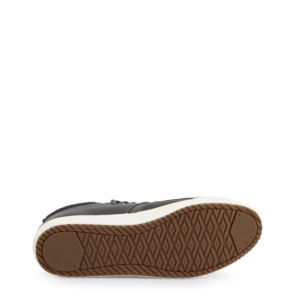 US Polo Assn. -WOUCK7147W9_Y1 