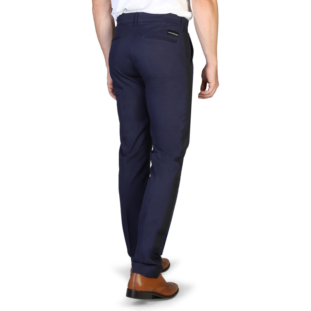 Calvin Klein - J30J311059