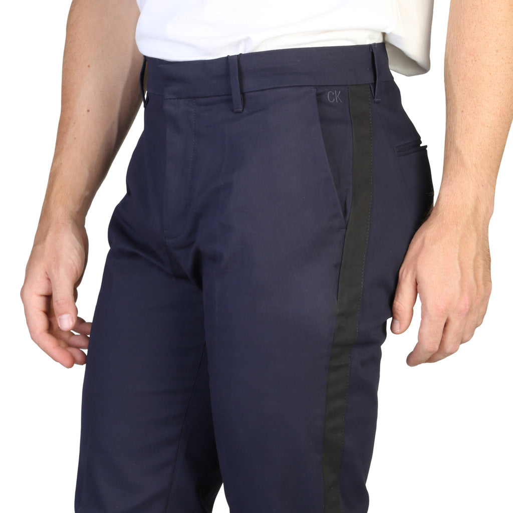 Calvin Klein - J30J311059