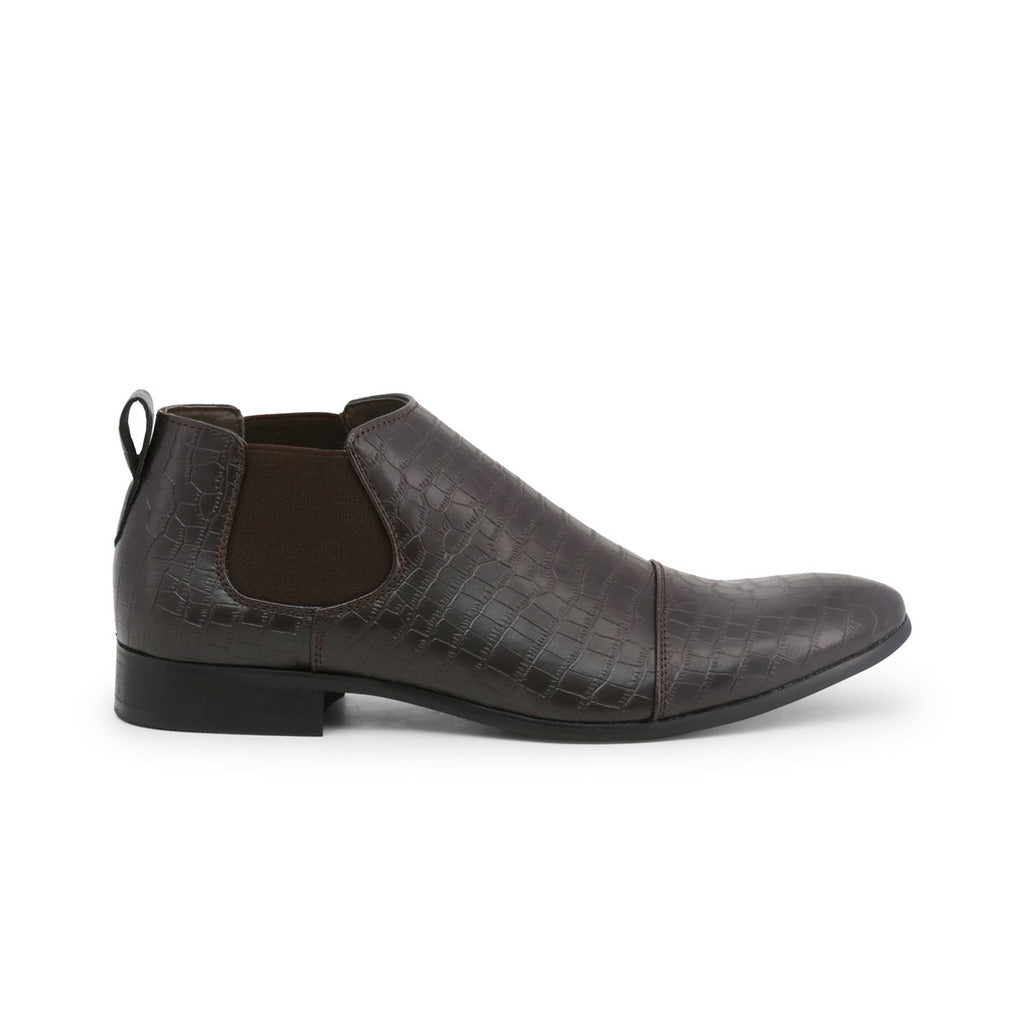 Duca di Morrone-JONES 