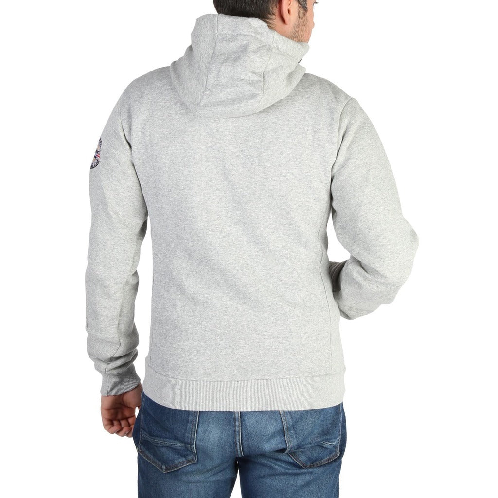 Geographical Norway - Flepto100_man