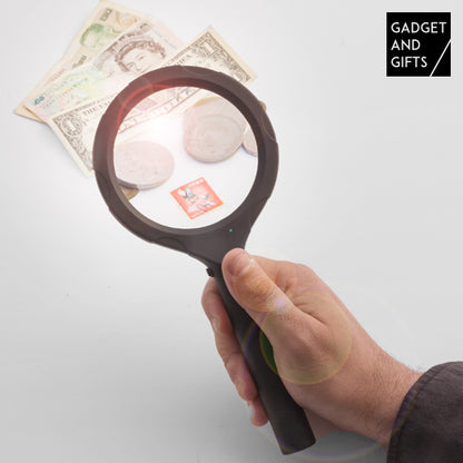 Gadget and Gifts Reading Magnifying Glass with LED light