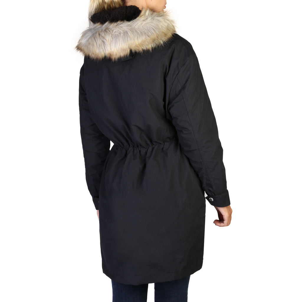 Calvin Klein - J20J211535