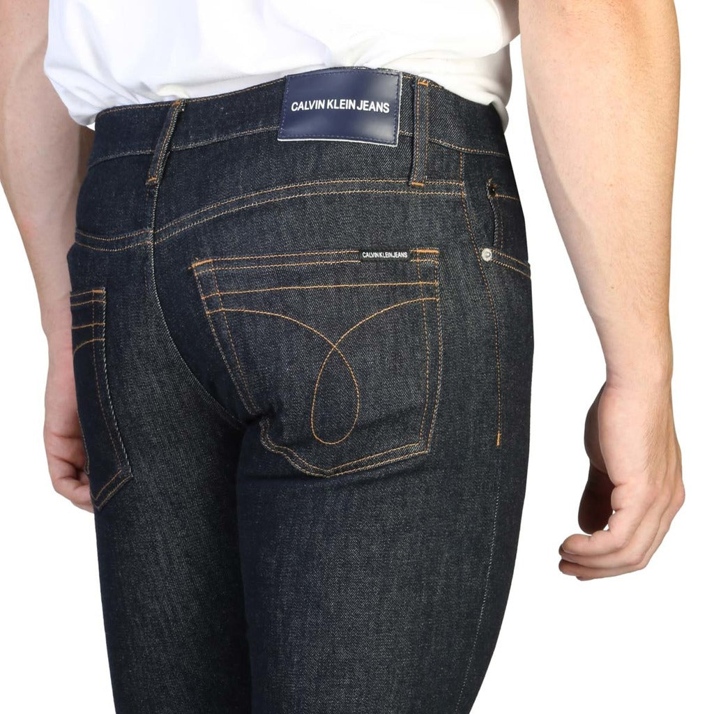 Calvin Klein - J30J307728