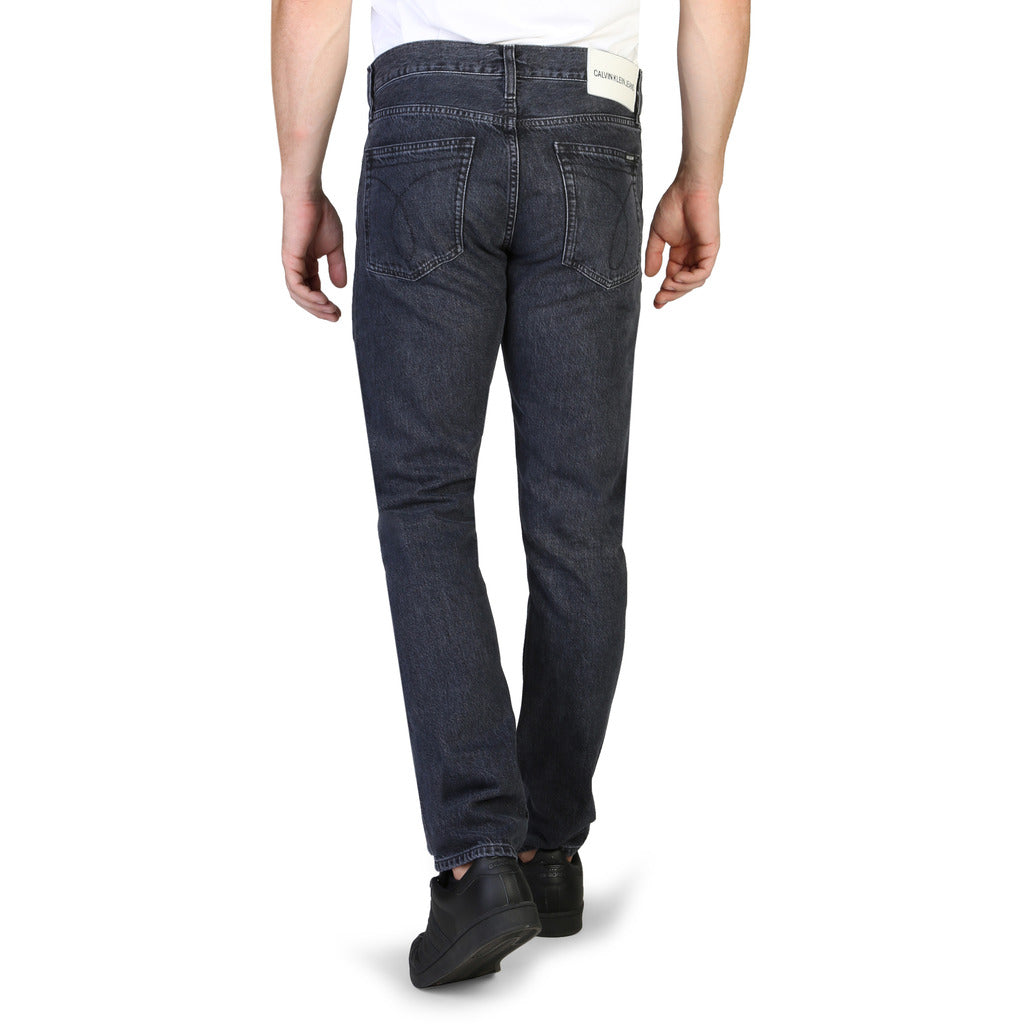 Calvin Klein - J30J308232